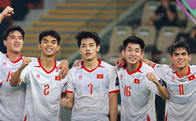 Hỗ trợ khách hàng 24/7